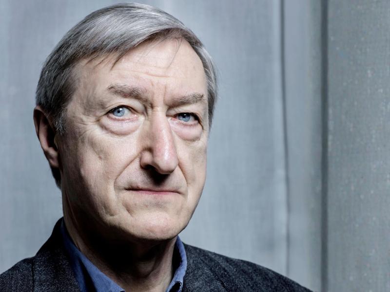 Julian Barnes