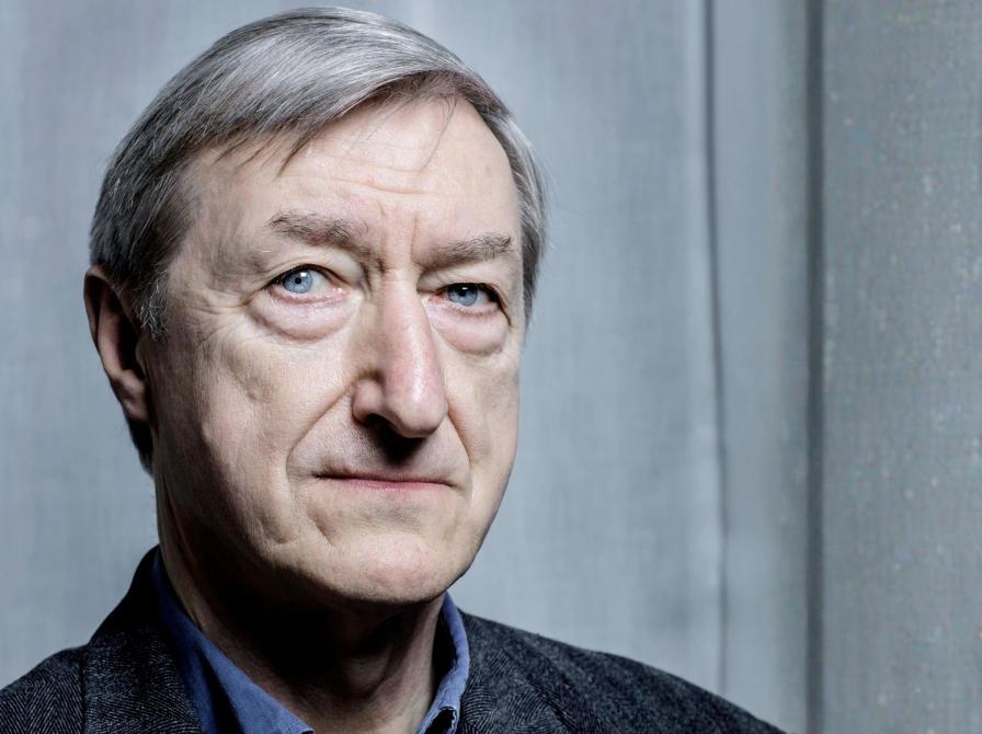 Julian Barnes