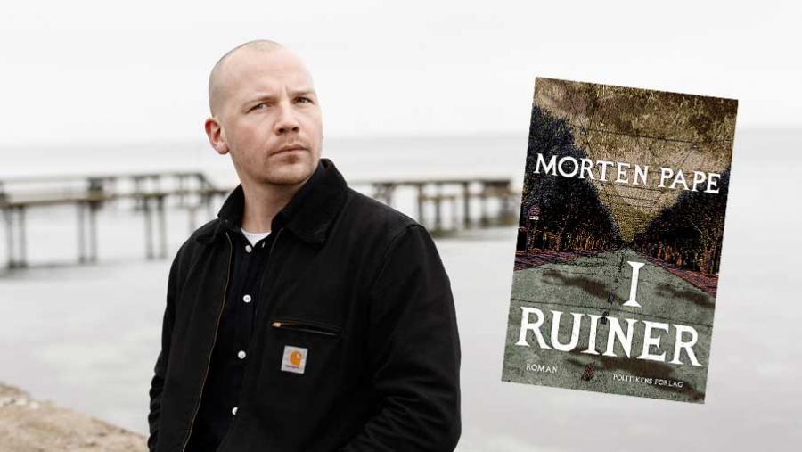 Morten Pape og bogen I ruiner